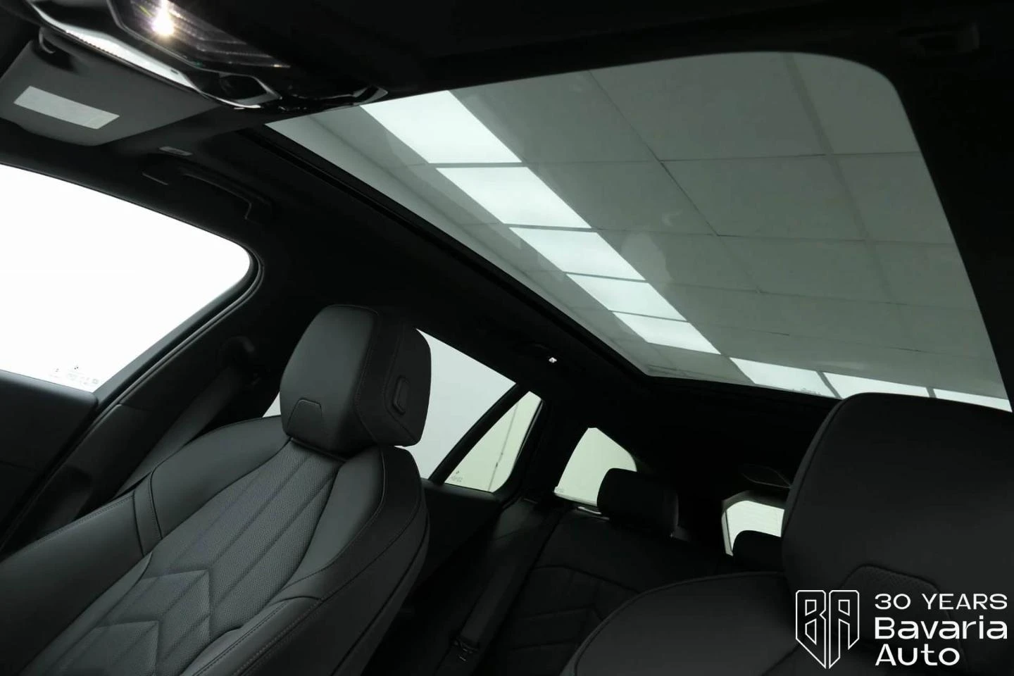 BMW 540 d xDrive Touring M Sport Paket - изображение 9