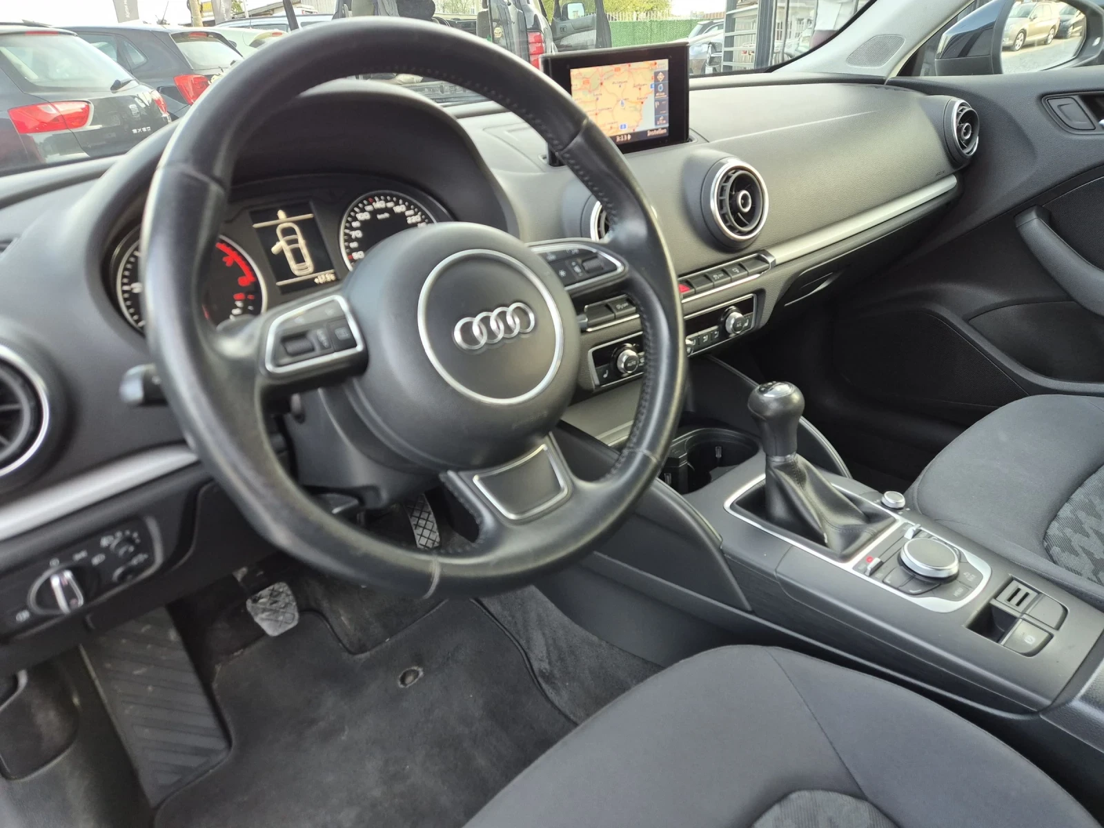 Audi A3 1.4i NAVI, снимка 8 - Автомобили и джипове - 51835619