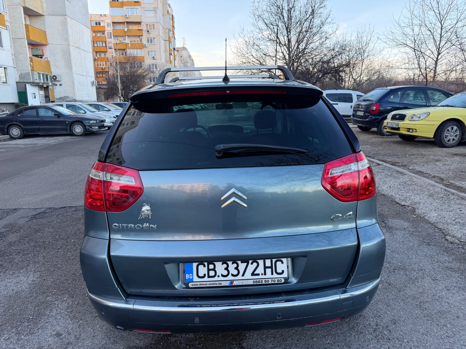 Citroen C4 Picasso Газ-Бензин идеален семеен автомобил - изображение 3