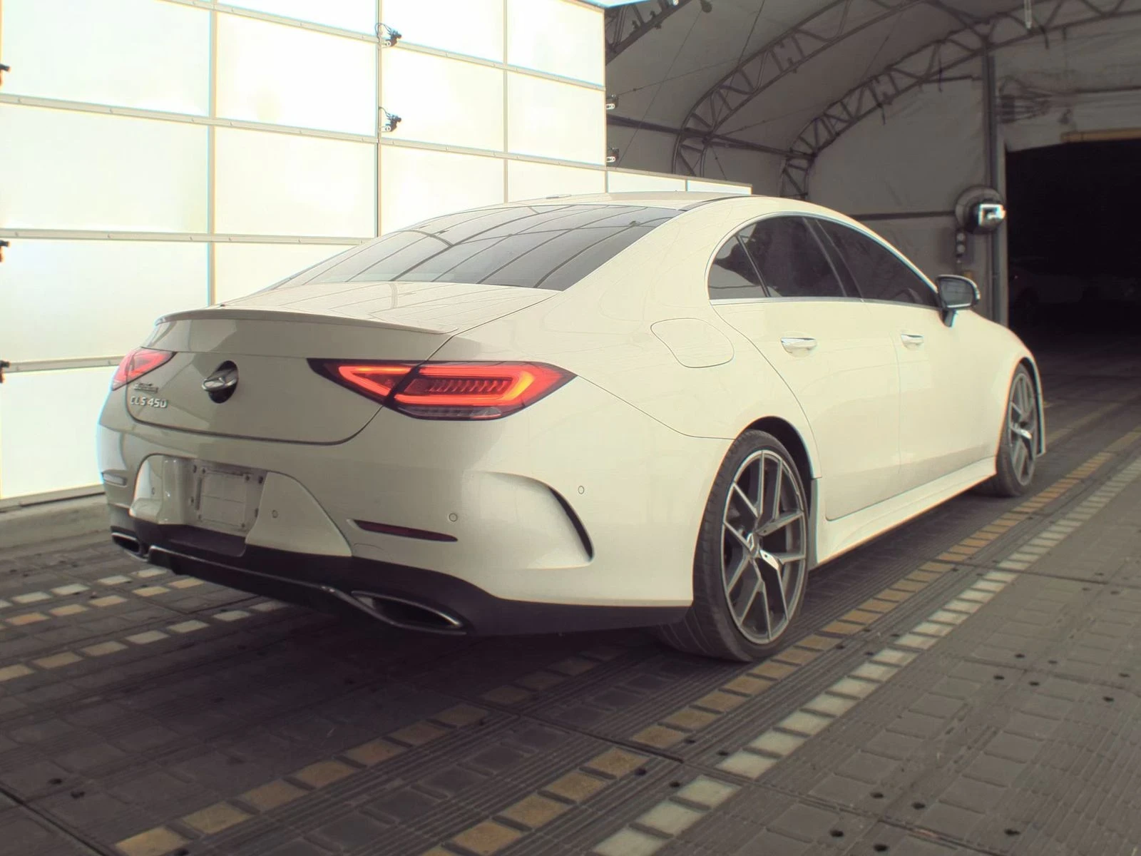 Mercedes-Benz CLS 450  - изображение 4