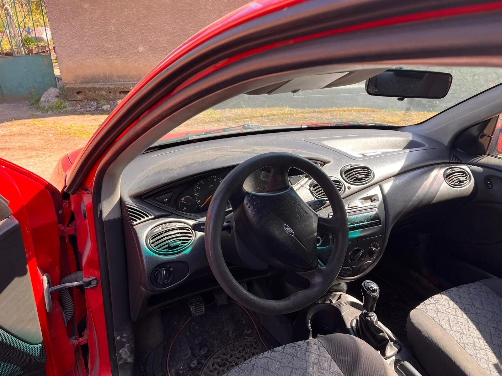 Ford Focus 1.6, снимка 5 - Автомобили и джипове - 54442788