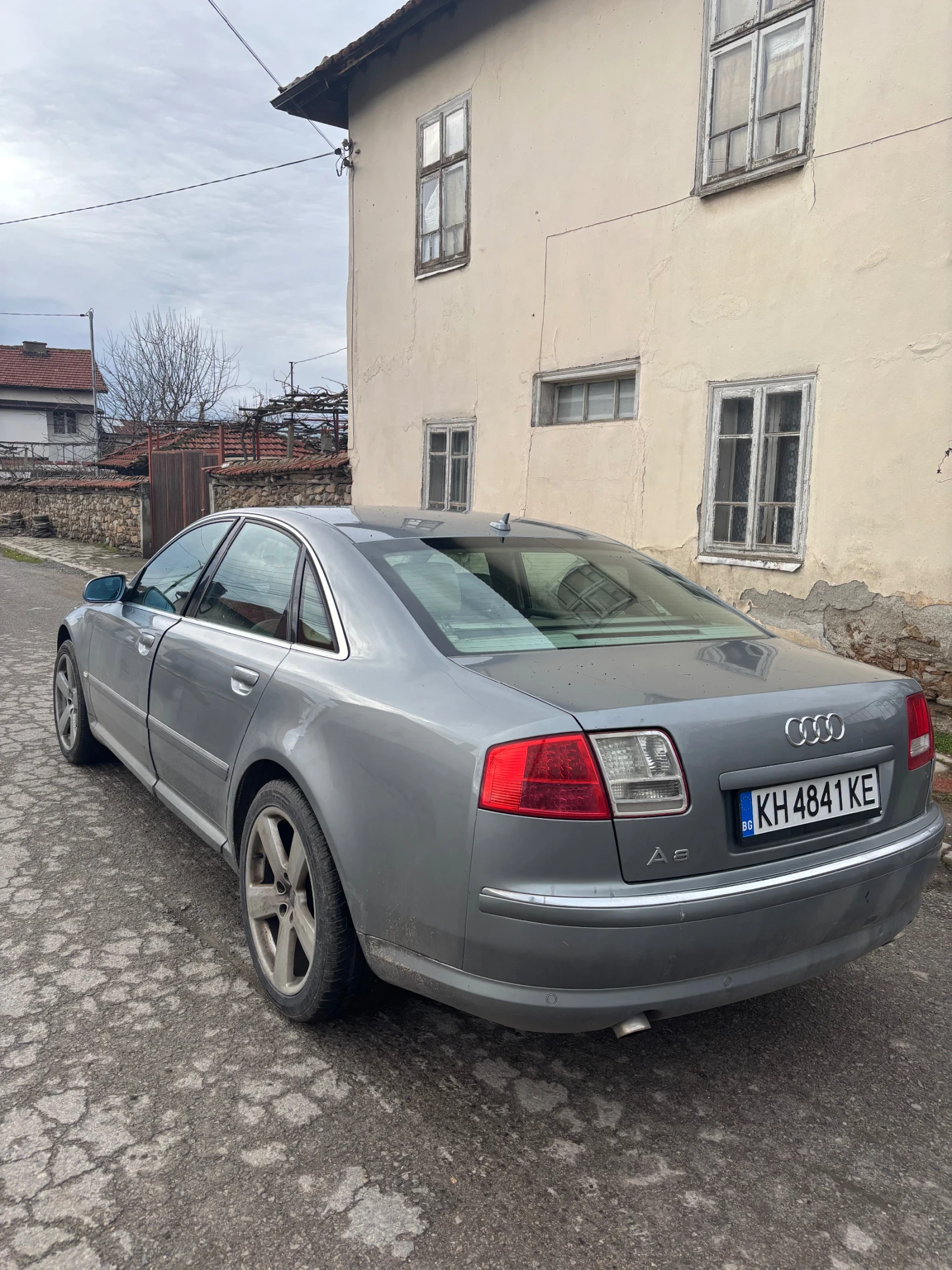 Audi A8, снимка 5 - Автомобили и джипове - 54592047