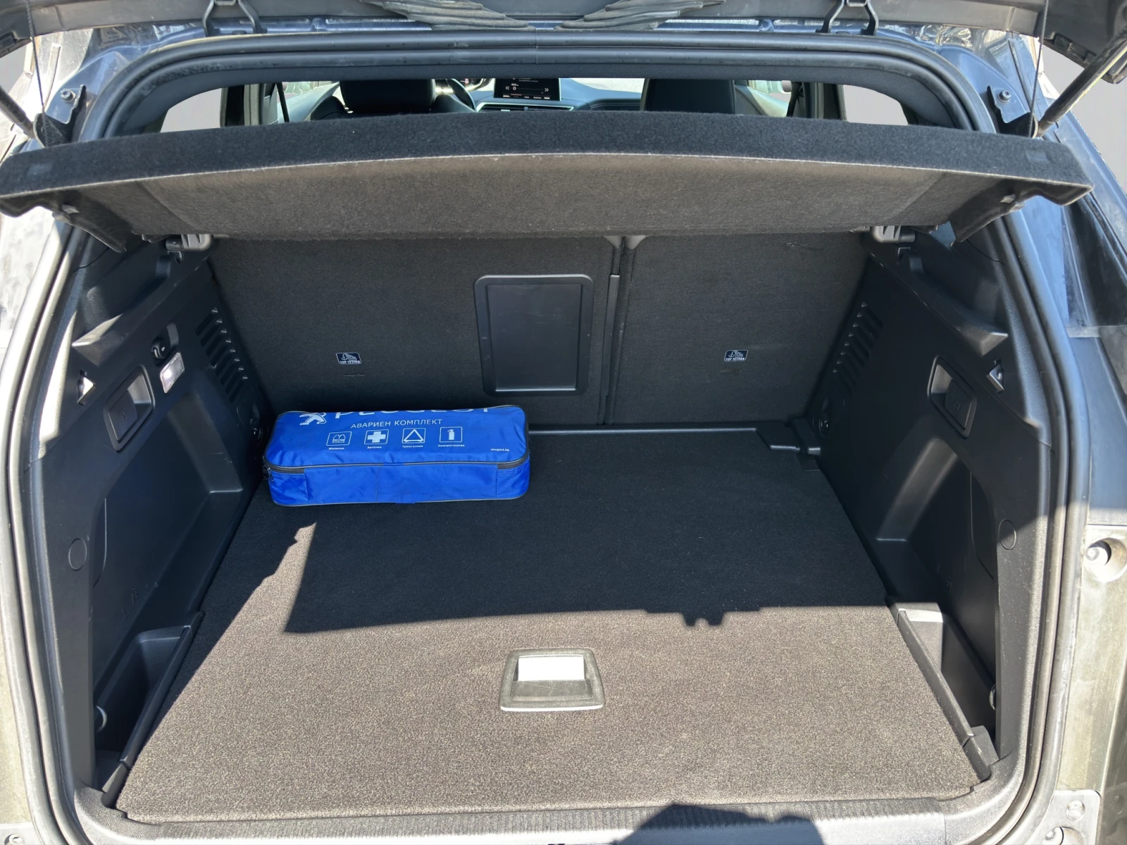 Peugeot 3008 GT Line 1.6 e-HDi 120 BVM6 Лизинг, снимка 13 - Автомобили и джипове - 54922038