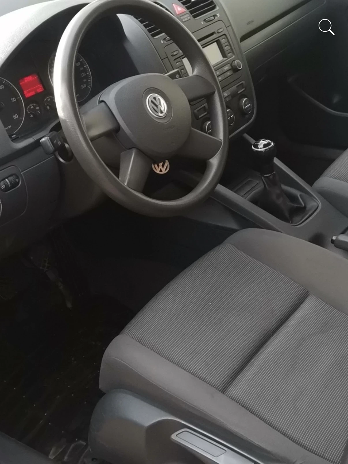VW Golf 1.9 TDI, снимка 13 - Автомобили и джипове - 55266921