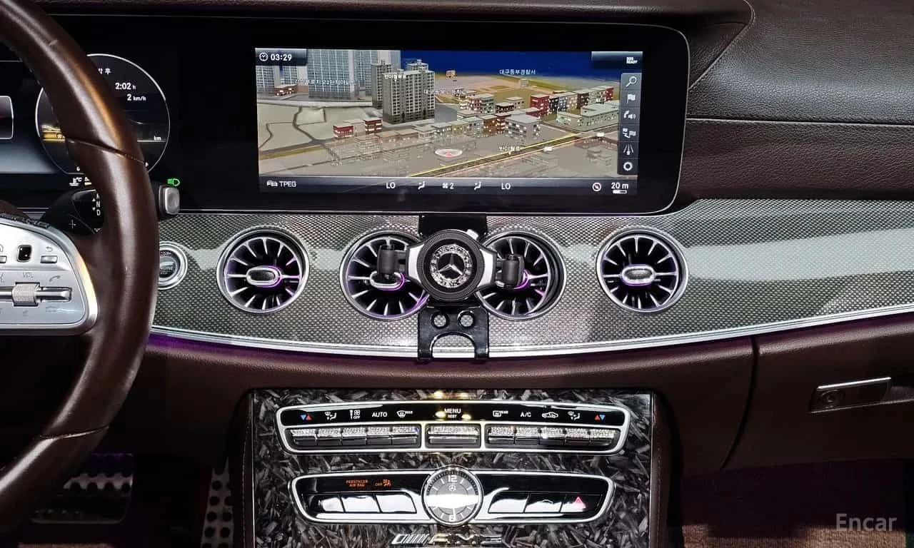 Mercedes-Benz CLS * CLS400d 4MATIC AMG Line * CARFAX * ЦЕНА ДО БГ, снимка 14 - Автомобили и джипове - 55530647