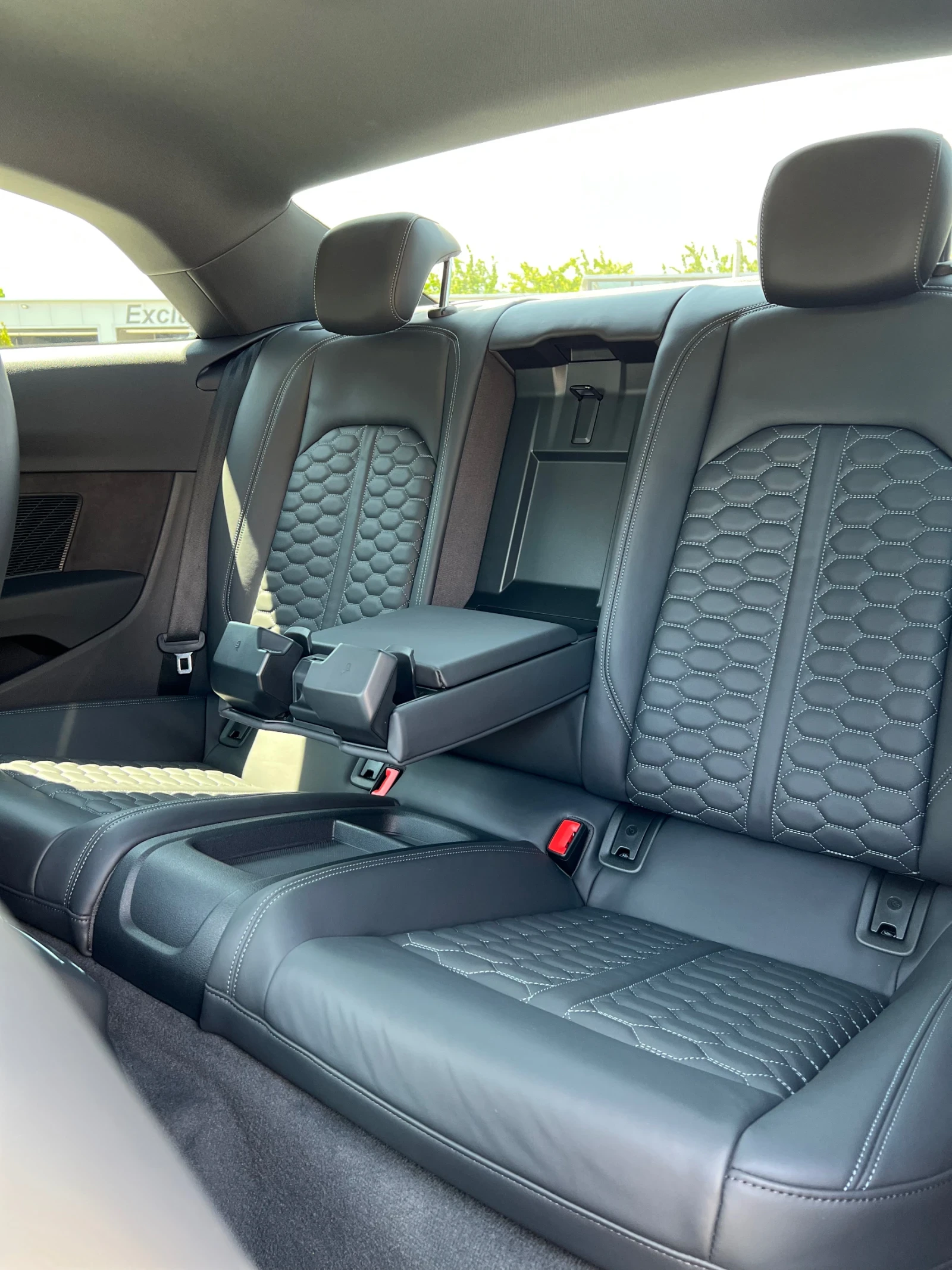 Audi Rs5 EXCLUSIVE 1 OF 25 CERAMIC ALCANTARA CARBON , снимка 11 - Автомобили и джипове - 55852343