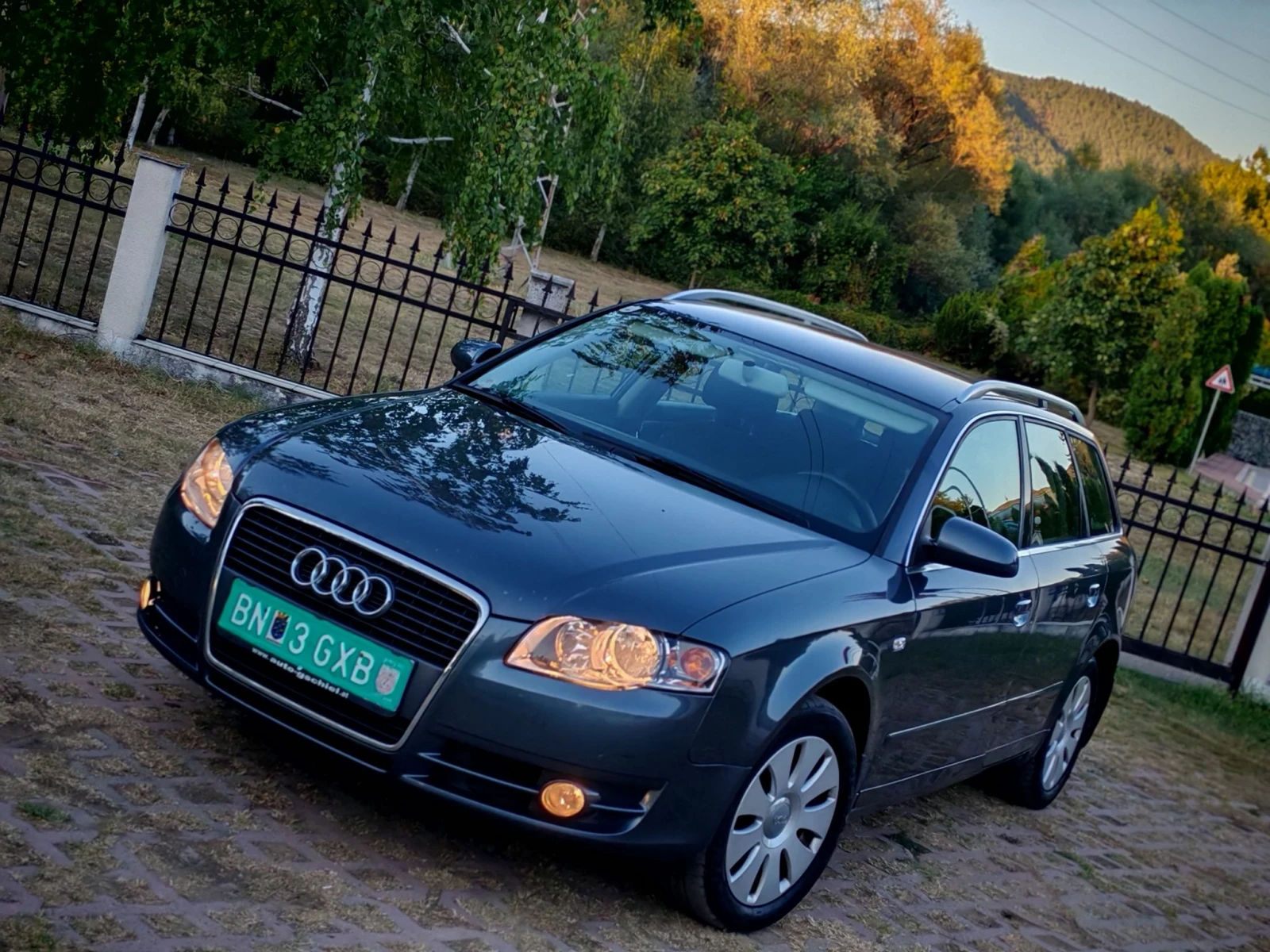 Audi A4 1.9TDI(116)* AVANT* КЛИМАТРОНИК* НОВ ВНОС* , снимка 2 - Автомобили и джипове - 55944101