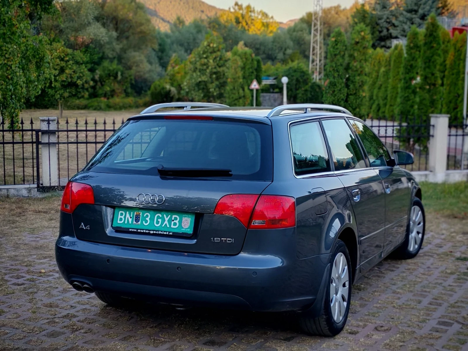 Audi A4 1.9TDI(116)* AVANT* КЛИМАТРОНИК* НОВ ВНОС* , снимка 6 - Автомобили и джипове - 55944101