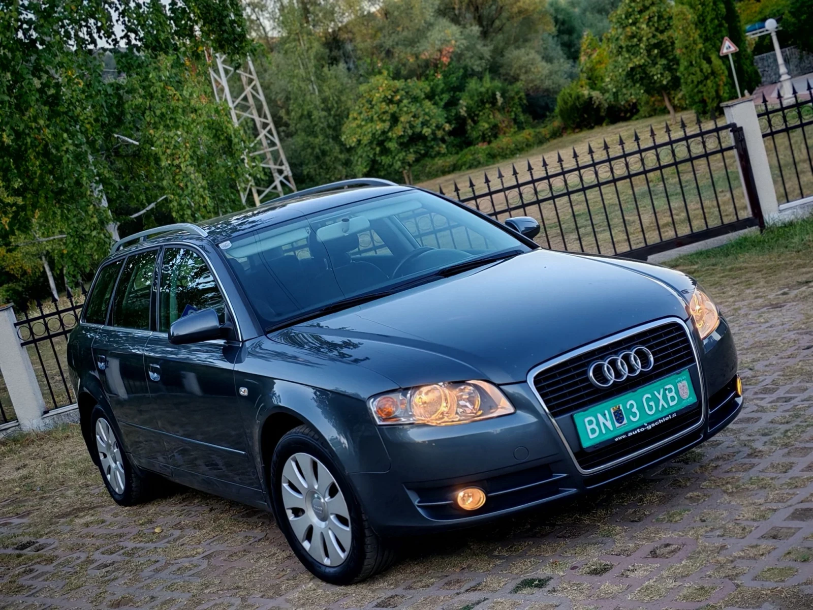 Audi A4 1.9TDI(116)* AVANT* КЛИМАТРОНИК* НОВ ВНОС* , снимка 9 - Автомобили и джипове - 55944101