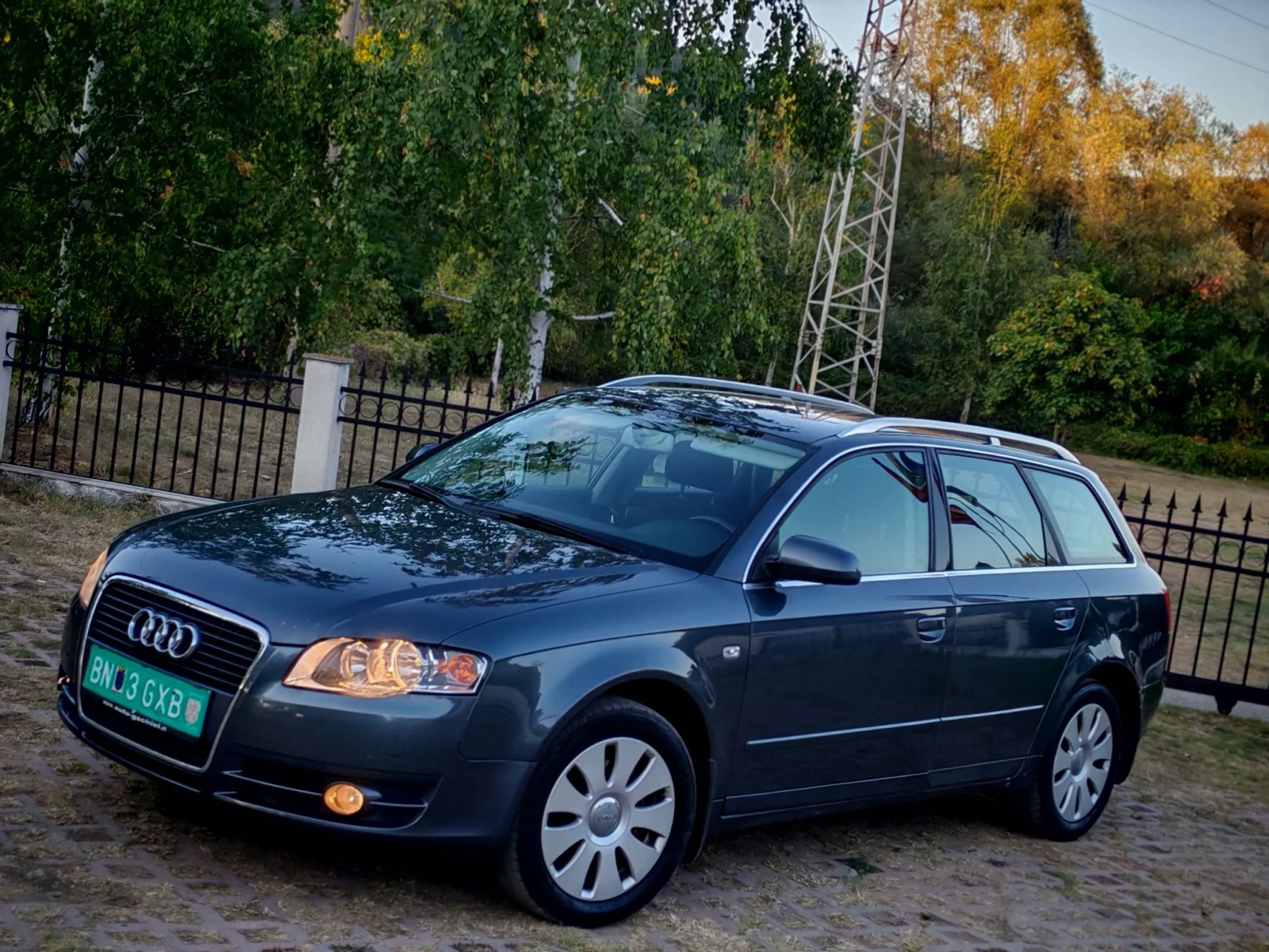 Audi A4 1.9TDI(116)* AVANT* КЛИМАТРОНИК* НОВ ВНОС* , снимка 3 - Автомобили и джипове - 55944101