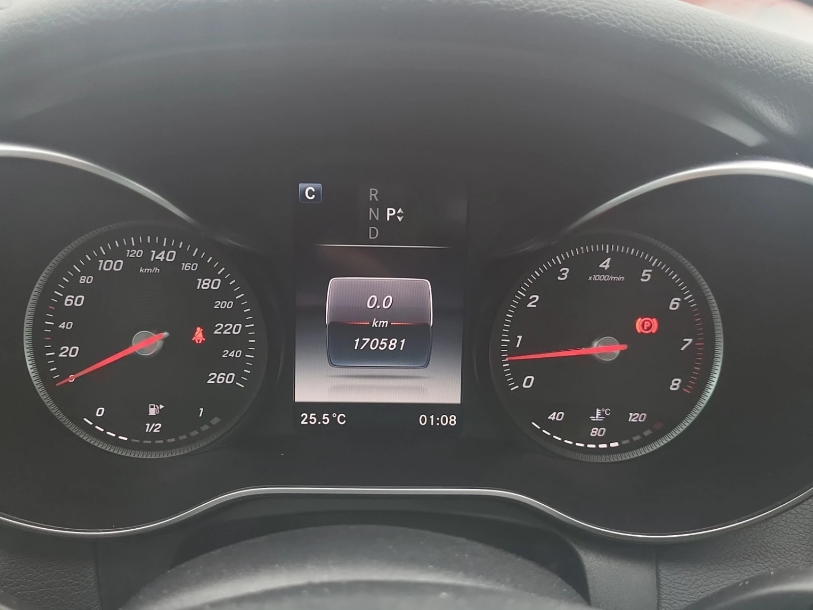 Mercedes-Benz C 300  / АВТОКРЕДИТ / ЦЕНА ДО БЪЛГАРИЯ, снимка 9 - Автомобили и джипове - 56023237