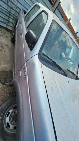 Ford Ranger 2.5 td, снимка 3