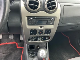 Dacia Duster 1, 6 I ГАЗ, снимка 11