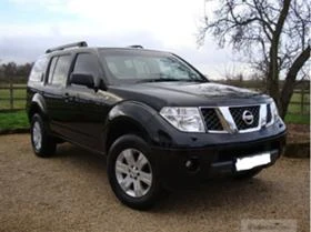 Nissan Pathfinder 2.5dci AUTOMAT 1