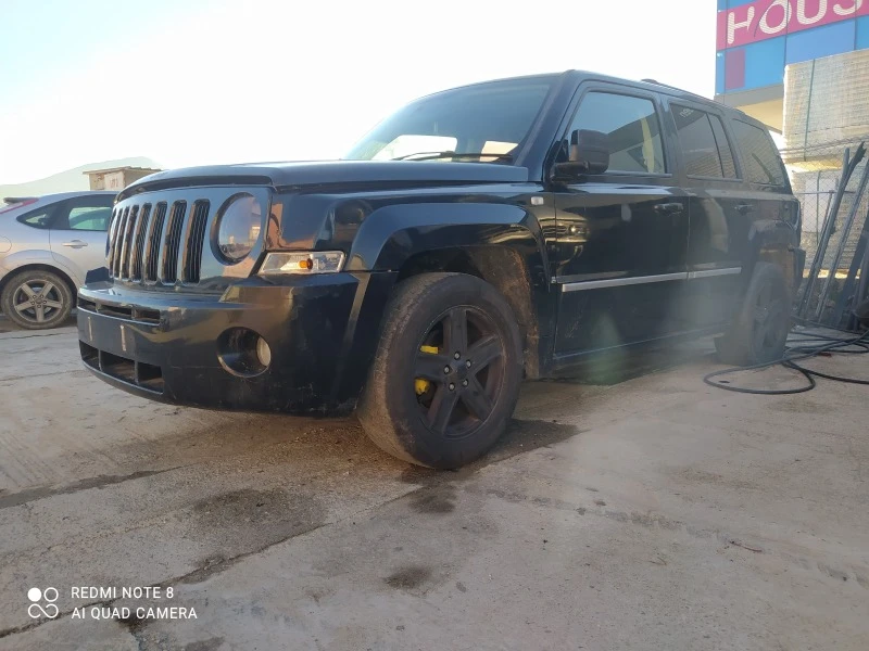 Jeep Patriot 2.4, снимка 2 - Автомобили и джипове - 43502739