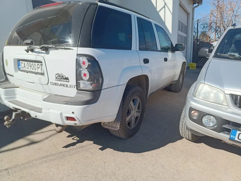 Chevrolet Trailblazer, снимка 9 - Автомобили и джипове - 53185676