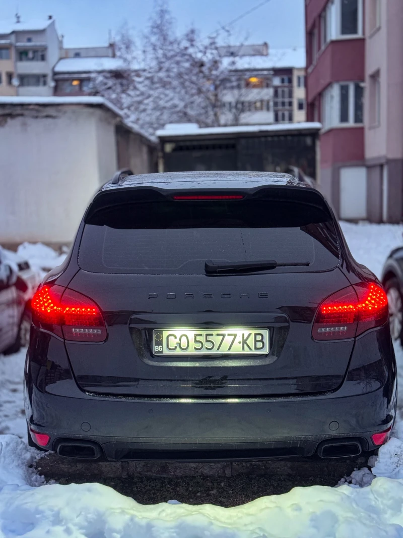 Porsche Cayenne 3.0 D/ platinum edition/ all led/ top, снимка 2 - Автомобили и джипове - 53575139