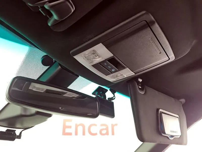 Ford Explorer 2.3 AWD, снимка 17 - Автомобили и джипове - 54351488