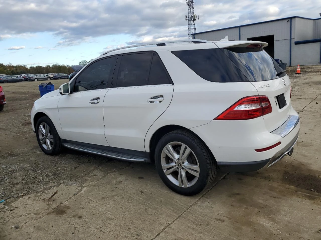 Mercedes-Benz ML 350  - изображение 3