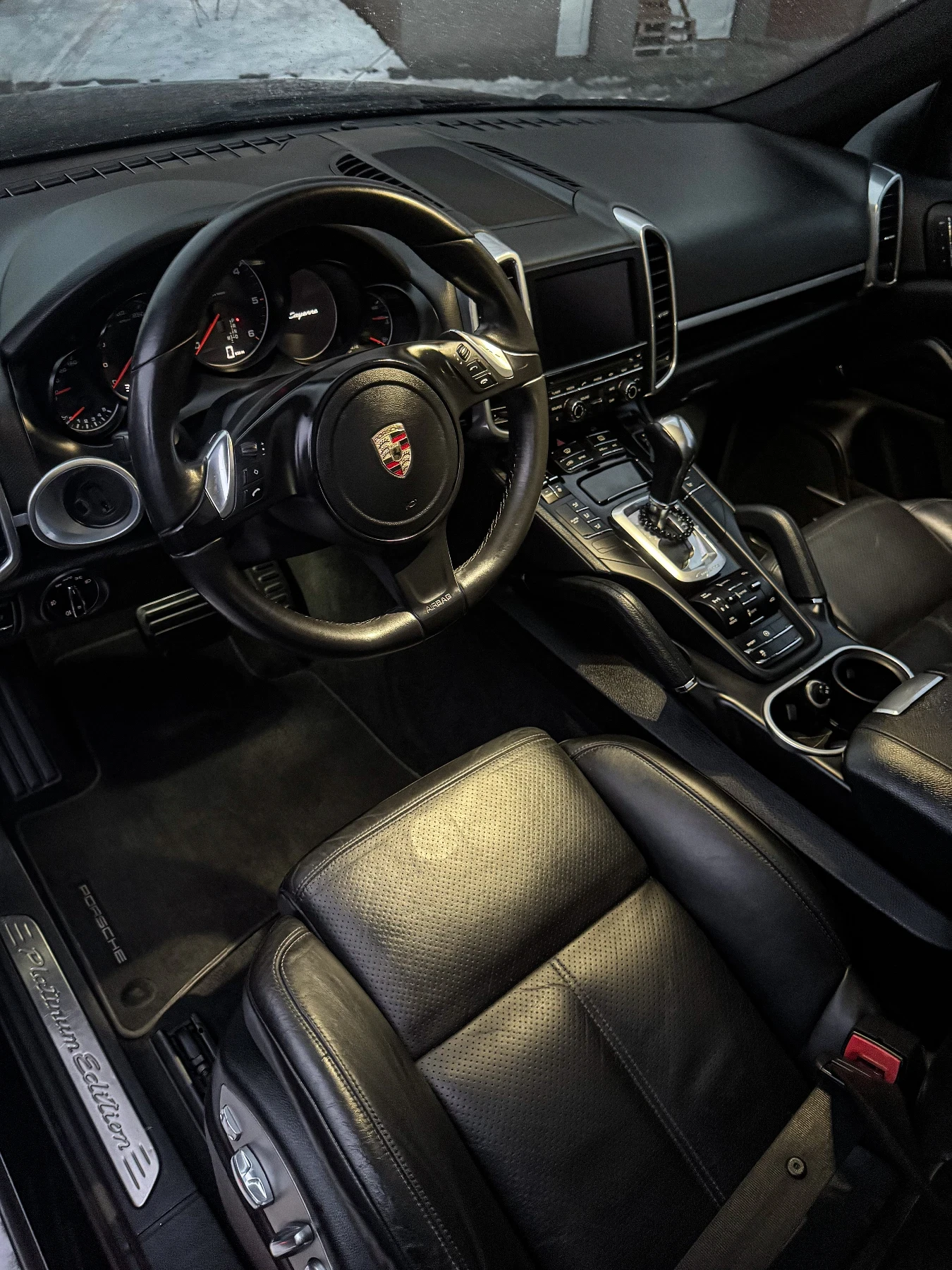 Porsche Cayenne 3.0 D/ platinum edition/ all led/ top - изображение 5