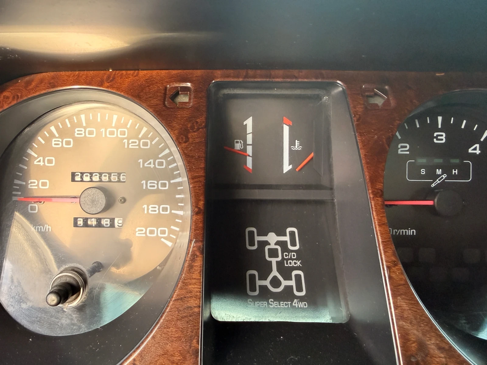 Mitsubishi Pajero, снимка 6 - Автомобили и джипове - 53976119