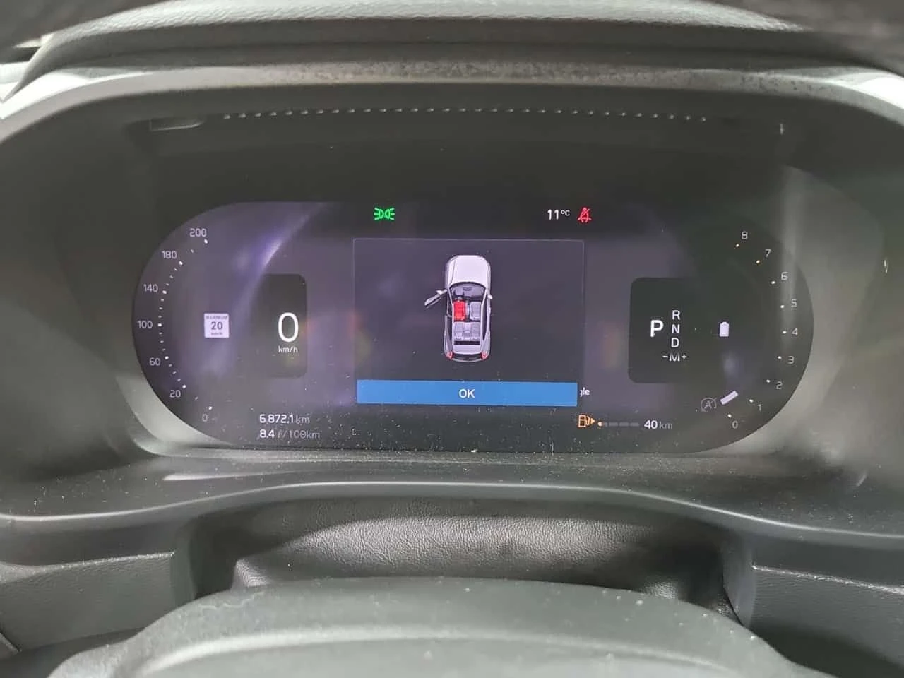 Volvo XC40 CORE| 2 �����| KEYLESS GO| CARFAX| 6, 869 KM  | Mobile.bg � ����������� 9