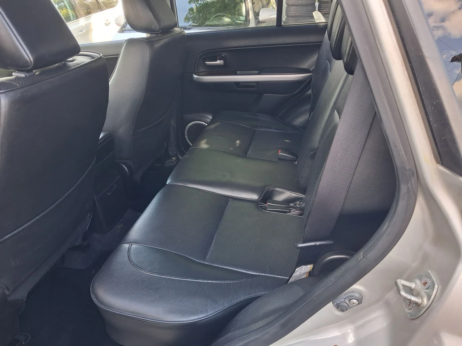 Suzuki Grand vitara 2.7i V6 188k.c., снимка 11 - Автомобили и джипове - 54427988