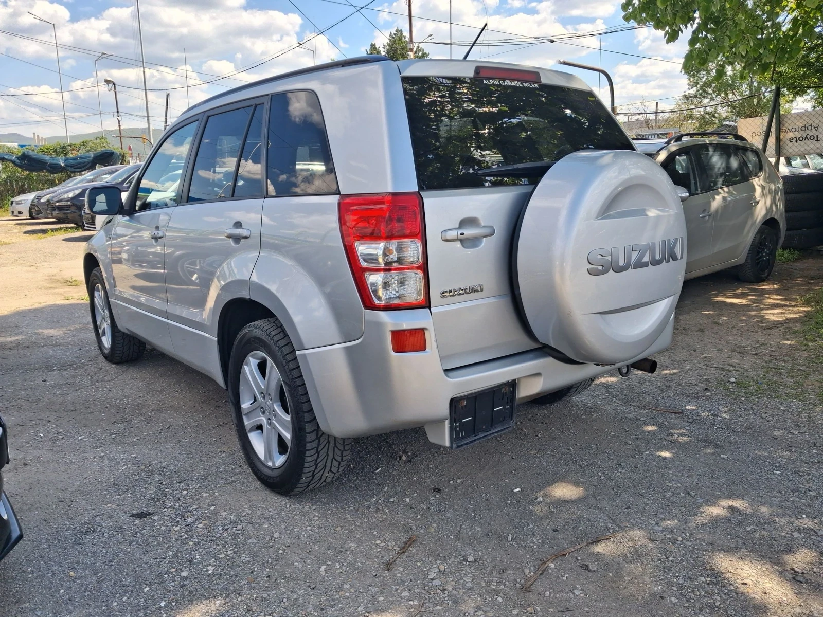 Suzuki Grand vitara 2.7i V6 188k.c., снимка 3 - Автомобили и джипове - 54427988