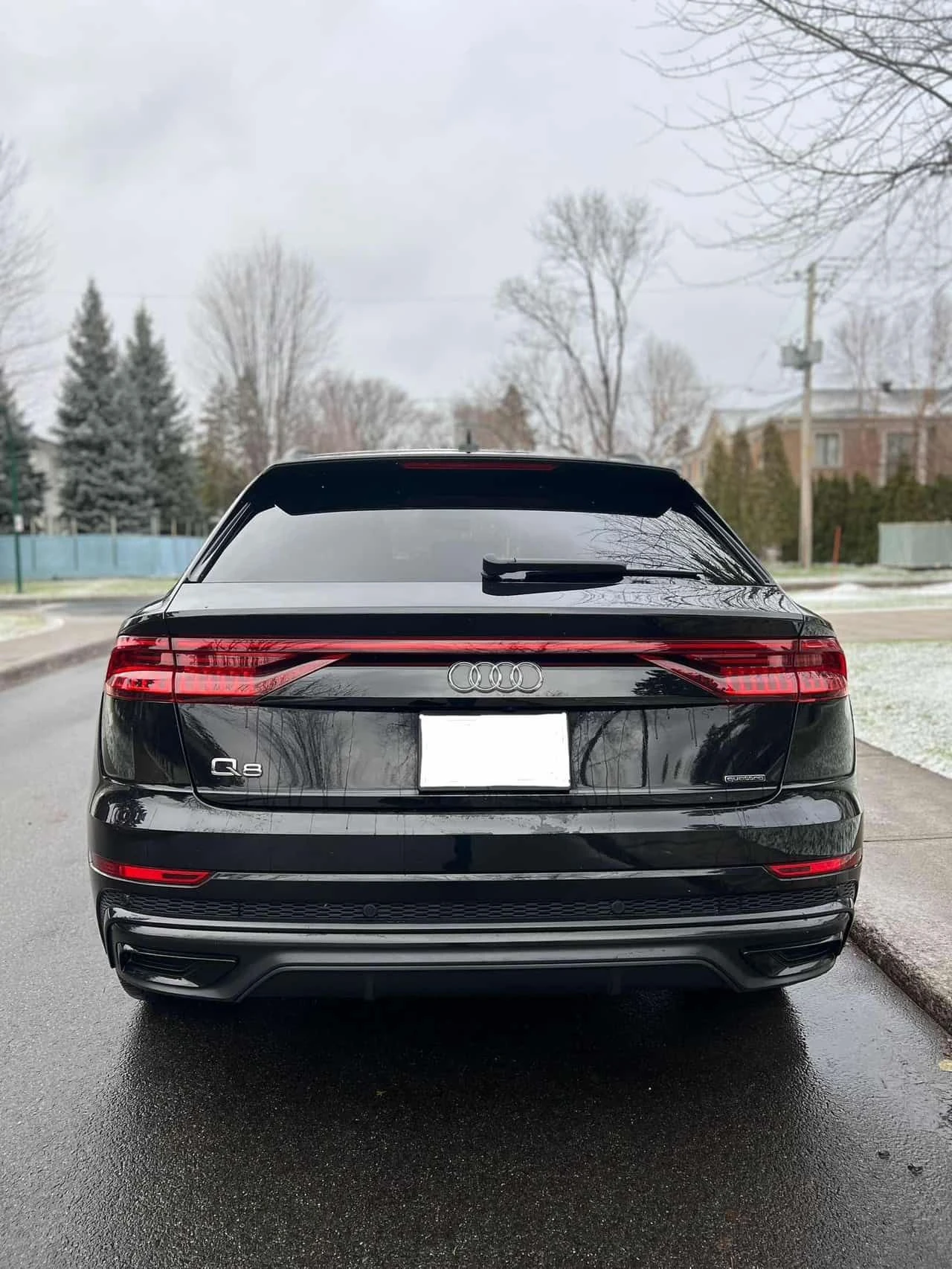 Audi Q8 * Progressiv * CARFAX * ЦЕНА ДО БГ, снимка 4 - Автомобили и джипове - 54727650