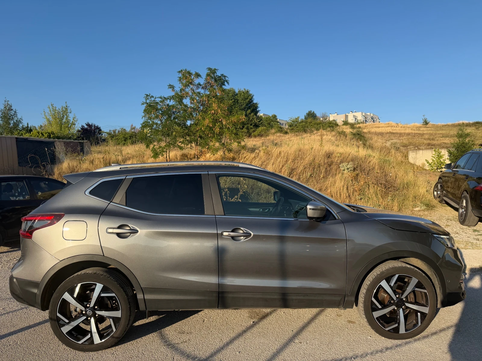 Nissan Qashqai 1.6 Disel Bosse Automat, снимка 6 - Автомобили и джипове - 55436118