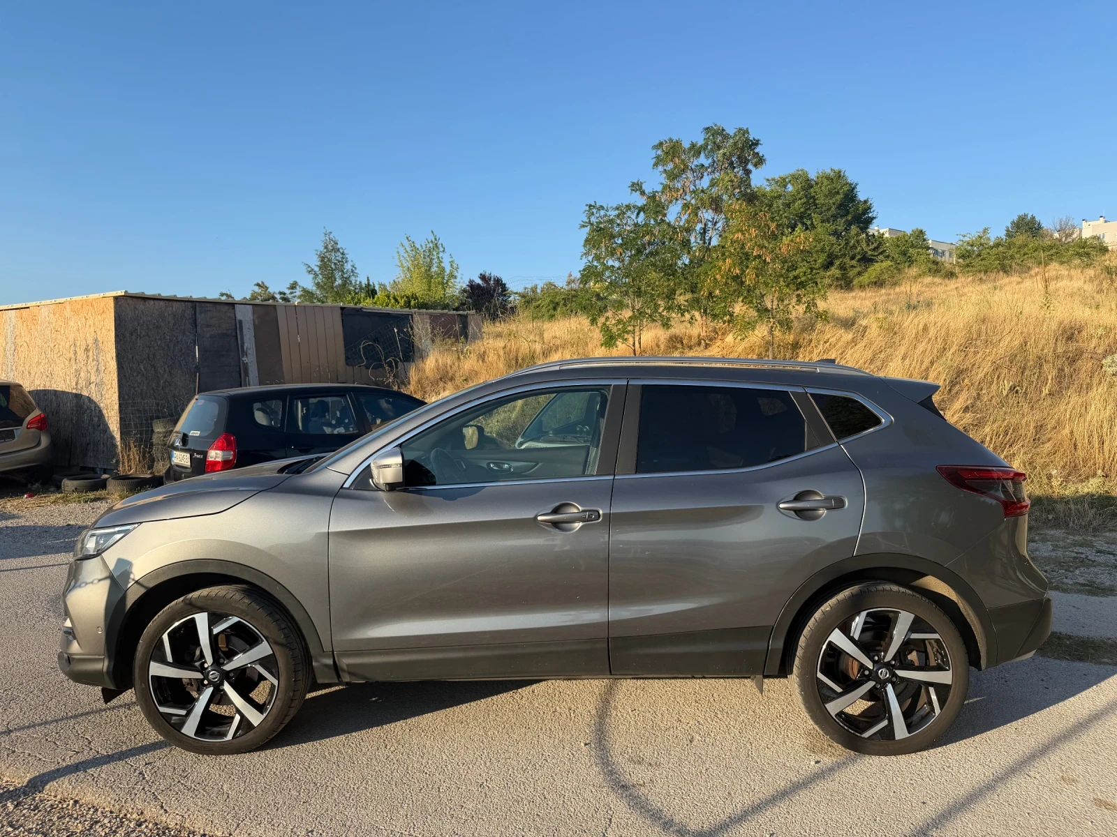 Nissan Qashqai 1.6 Disel Bosse Automat, снимка 7 - Автомобили и джипове - 55436118