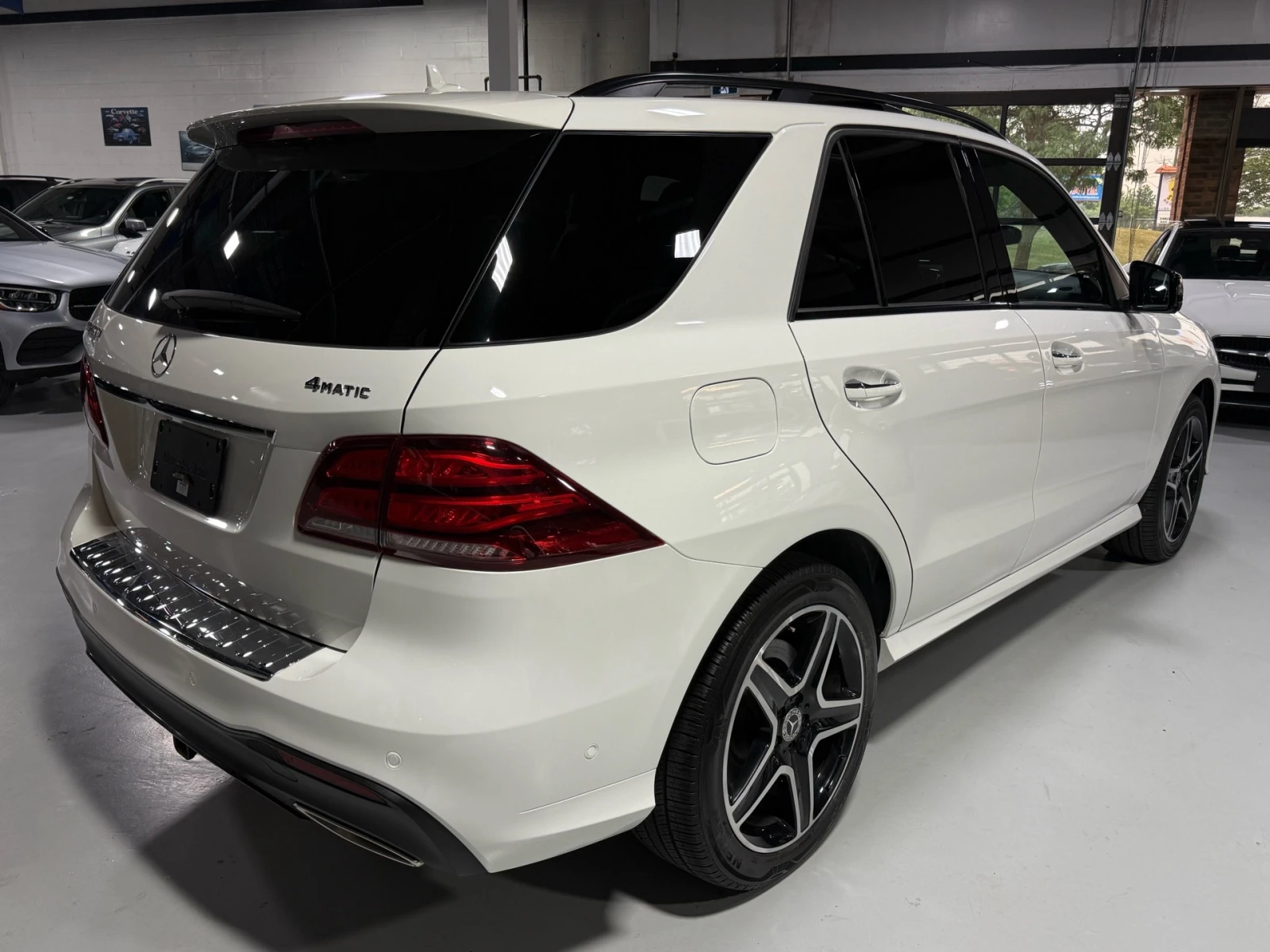 Mercedes-Benz GLE 400 4MATIC AMG, снимка 5 - Автомобили и джипове - 55590989