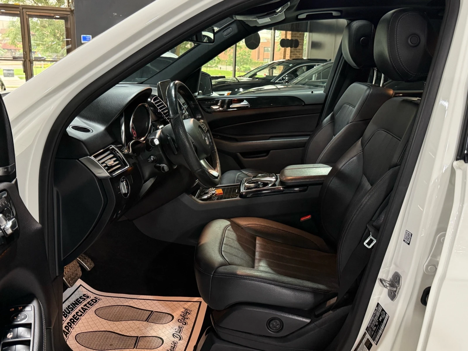 Mercedes-Benz GLE 400 4MATIC AMG, снимка 8 - Автомобили и джипове - 55590989