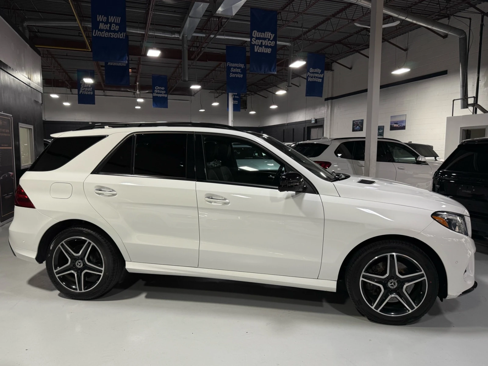 Mercedes-Benz GLE 400 4MATIC AMG, снимка 4 - Автомобили и джипове - 55590989