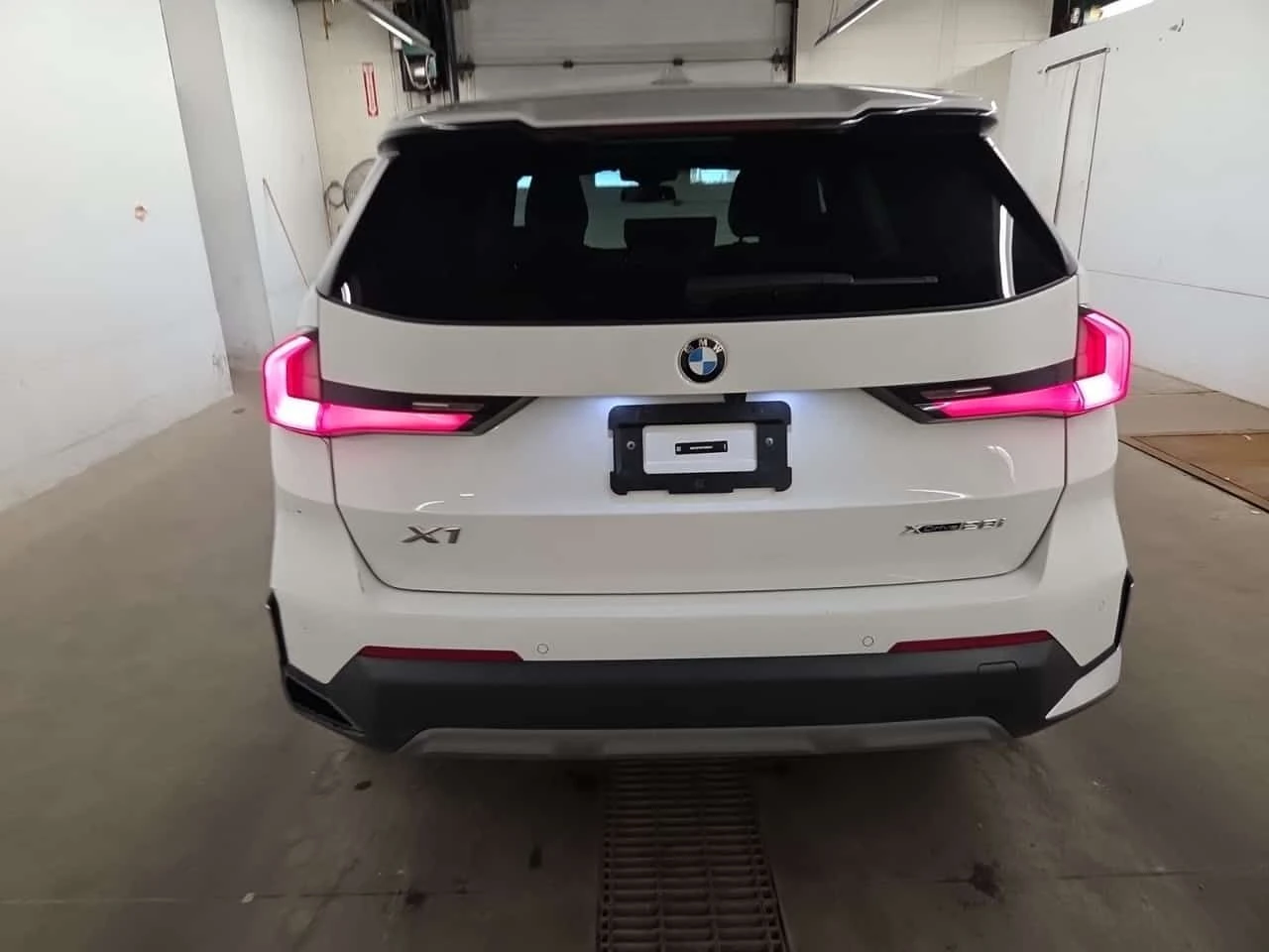 BMW X1 * XDRIVE28I * CARFAX * ОТ ПРЕДСТАВИТЕЛСТВО , снимка 5 - Автомобили и джипове - 55687889