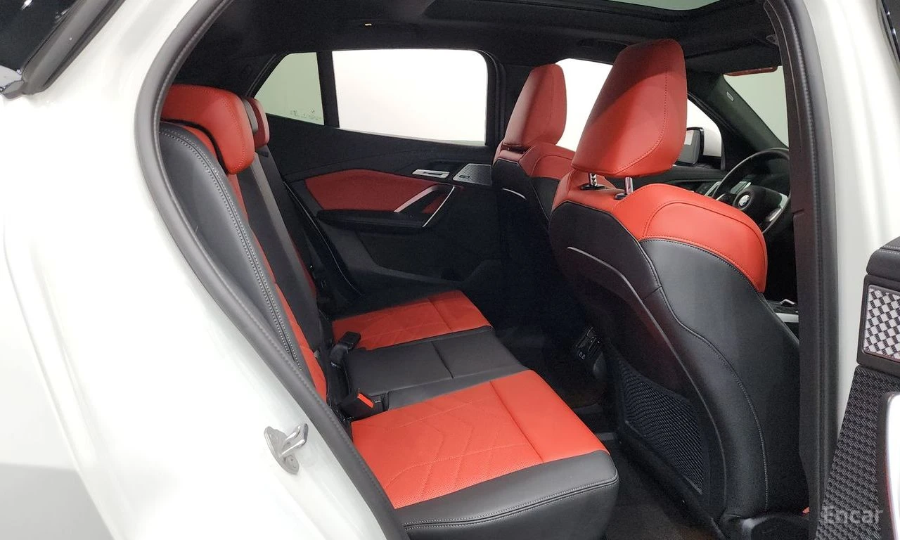 BMW X2 20i* M* SPORT* HARMON* KARDON* 360КАМЕРА* LANE* AS, снимка 15 - Автомобили и джипове - 55848807