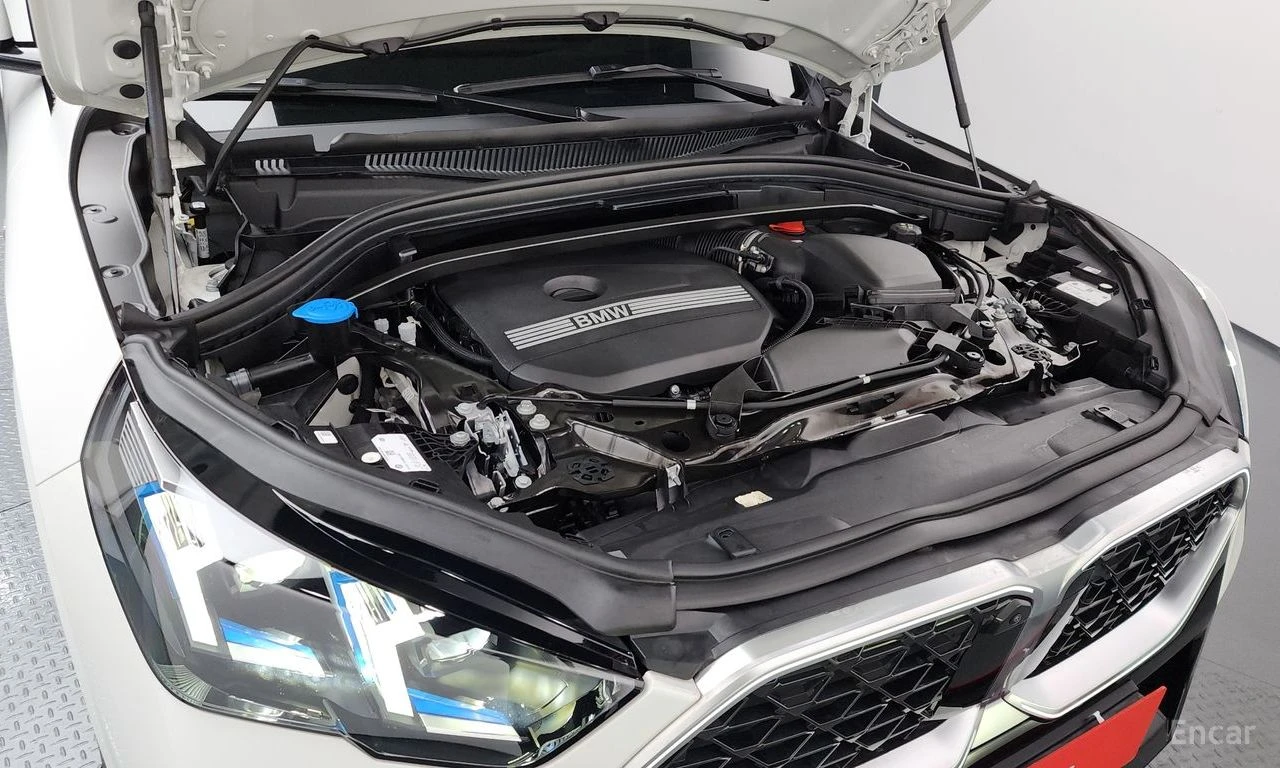BMW X2 20i* M* SPORT* HARMON* KARDON* 360КАМЕРА* LANE* AS, снимка 17 - Автомобили и джипове - 55848807