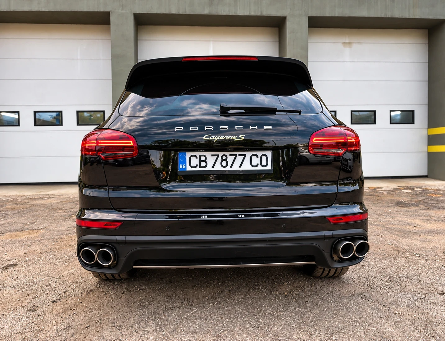 Porsche Cayenne S E-Hybrid, снимка 4 - Автомобили и джипове - 56329779