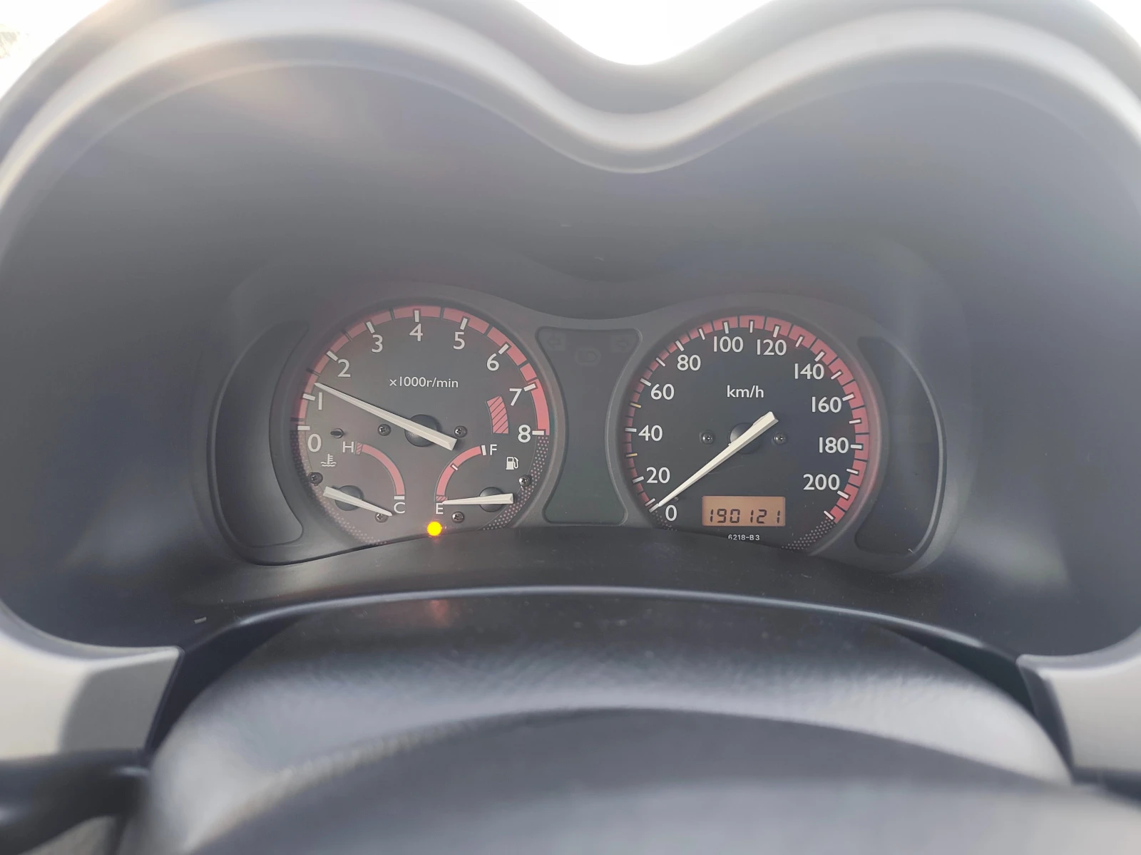 Honda Hr-v 1.6i КЛИМА, снимка 14 - Автомобили и джипове - 56639993