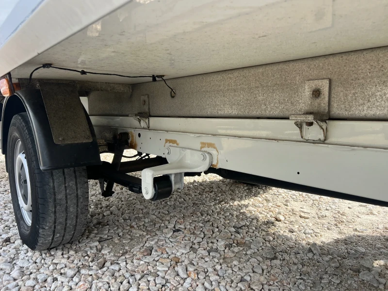 VW Crafter ДО 3.5 ТОНА ХЛАДИЛЕН КЛИМАТИК БОРД, снимка 14 - Бусове и автобуси - 51924941