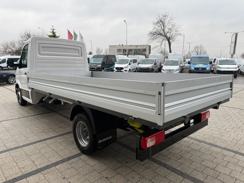VW Crafter 2.0TDI до 3.5т. 4.50м. Клима Euro 6, снимка 8 - Бусове и автобуси - 53123865