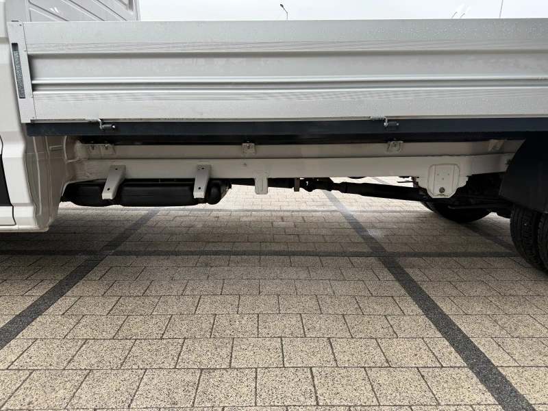 VW Crafter 2.0TDI до 3.5т. 4.50м. Клима Euro 6, снимка 6 - Бусове и автобуси - 53123865