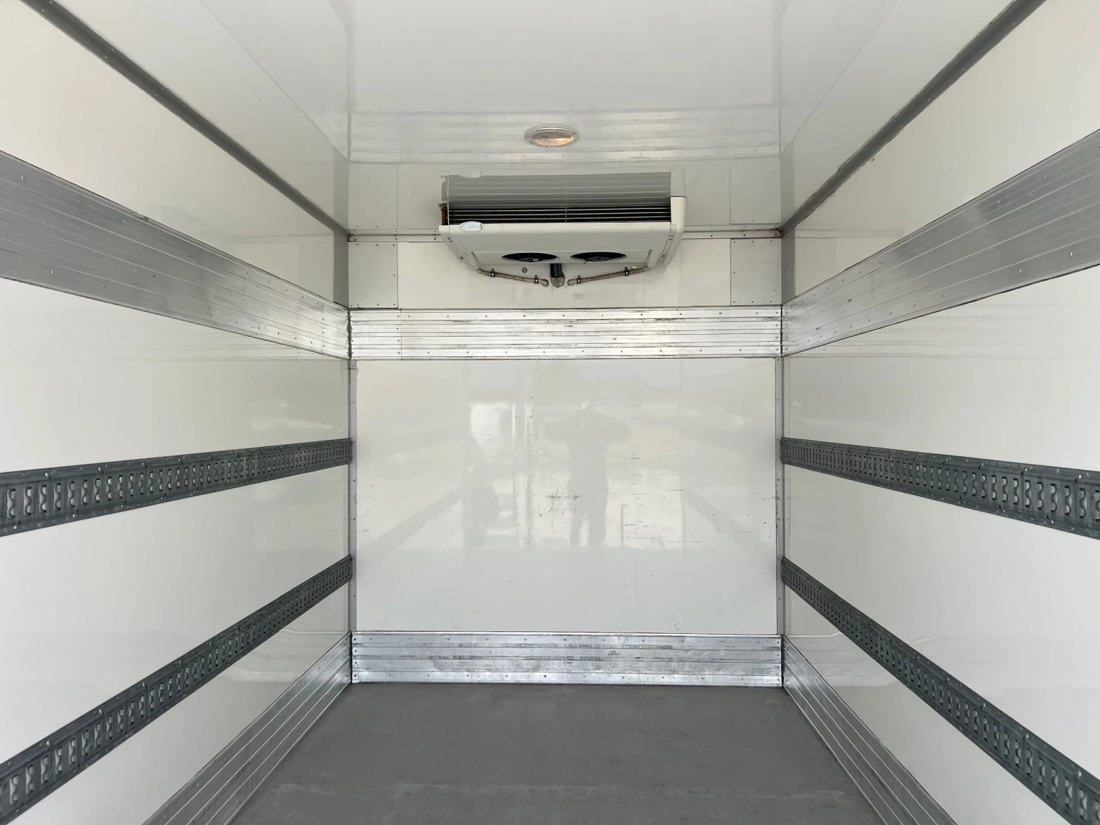 VW Crafter  3.5     | Mobile.bg   11