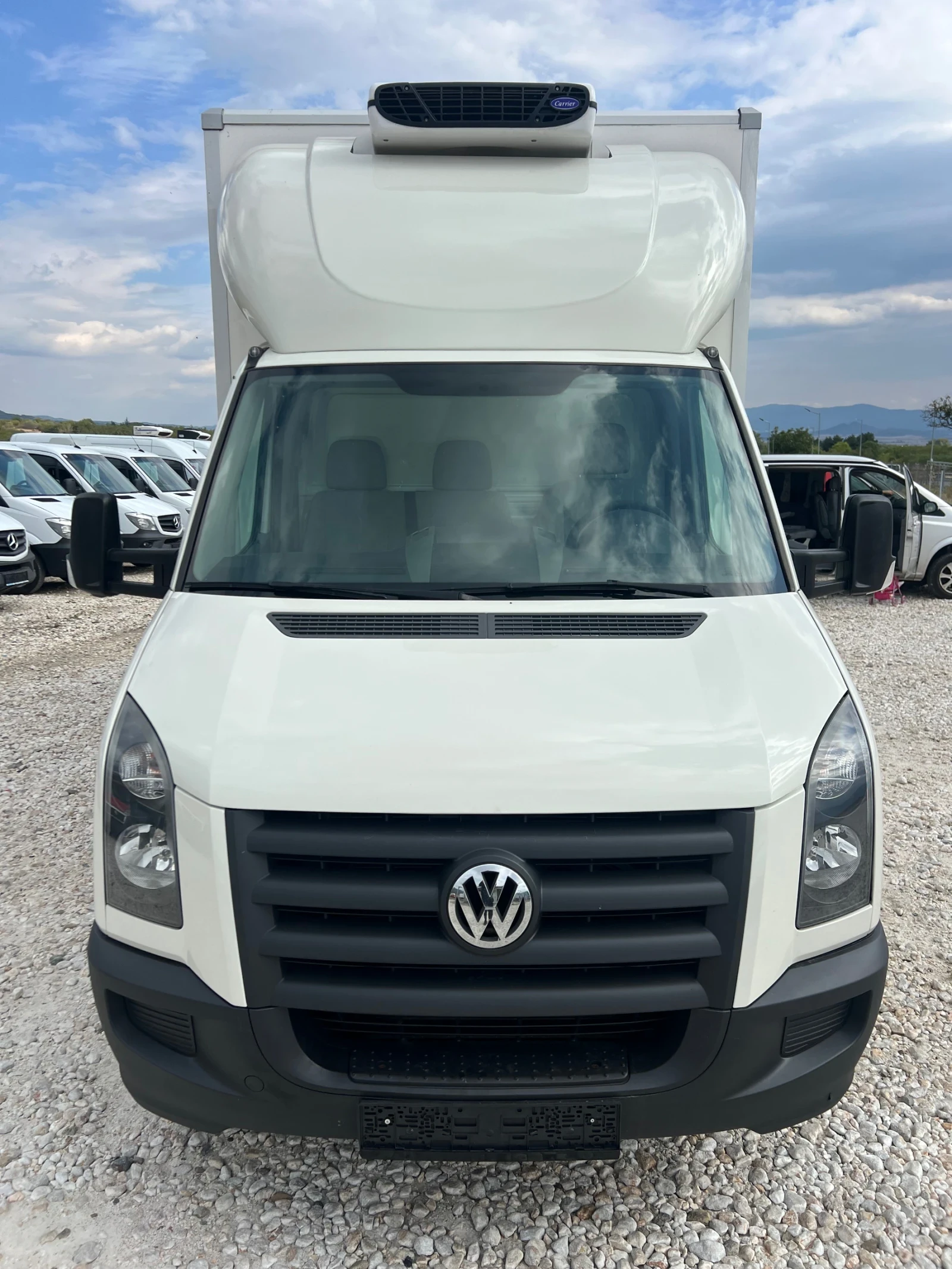 VW Crafter ДО 3.5 ТОНА ХЛАДИЛЕН КЛИМАТИК БОРД - изображение 3
