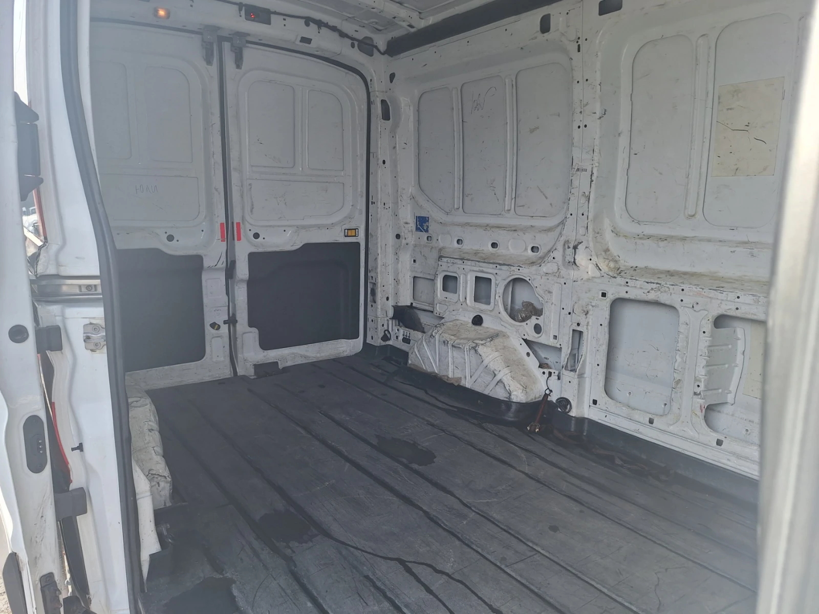 Ford Transit 2.2TDCI 125�.�. | Mobile.bg � ����������� 16