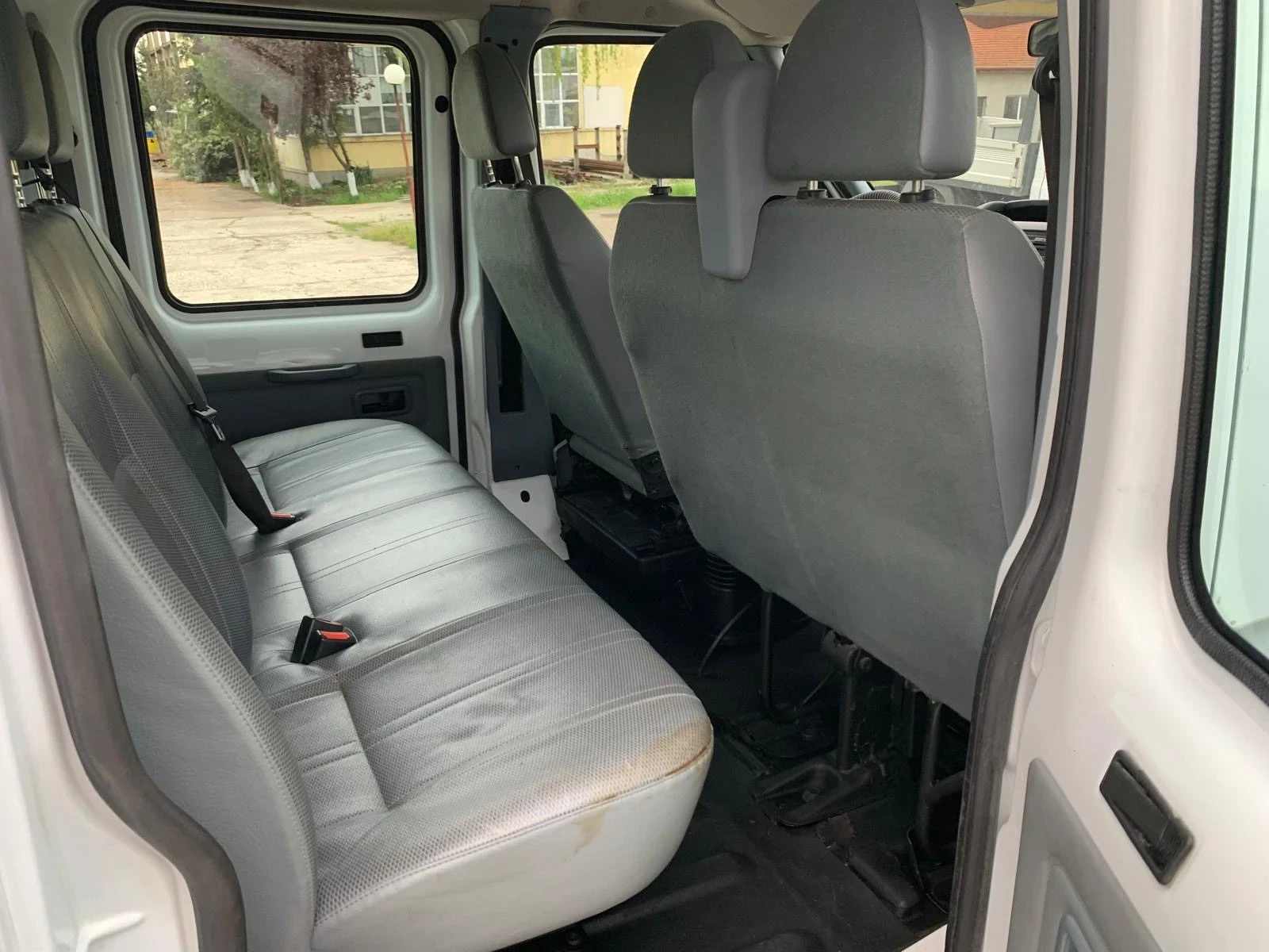 Ford Transit 3, 5т Категория В 6+ 1 места, снимка 16 - Бусове и автобуси - 54512210