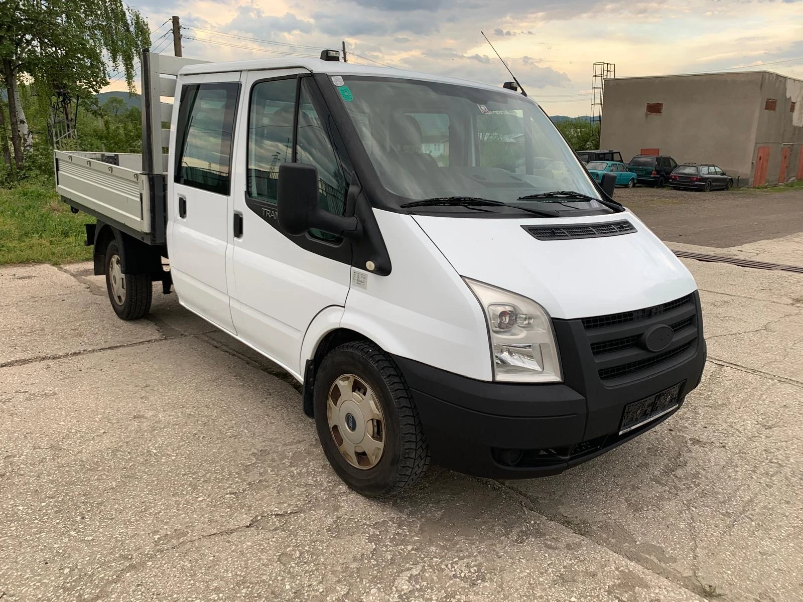 Ford Transit 3, 5т Категория В 6+ 1 места, снимка 3 - Бусове и автобуси - 54512210