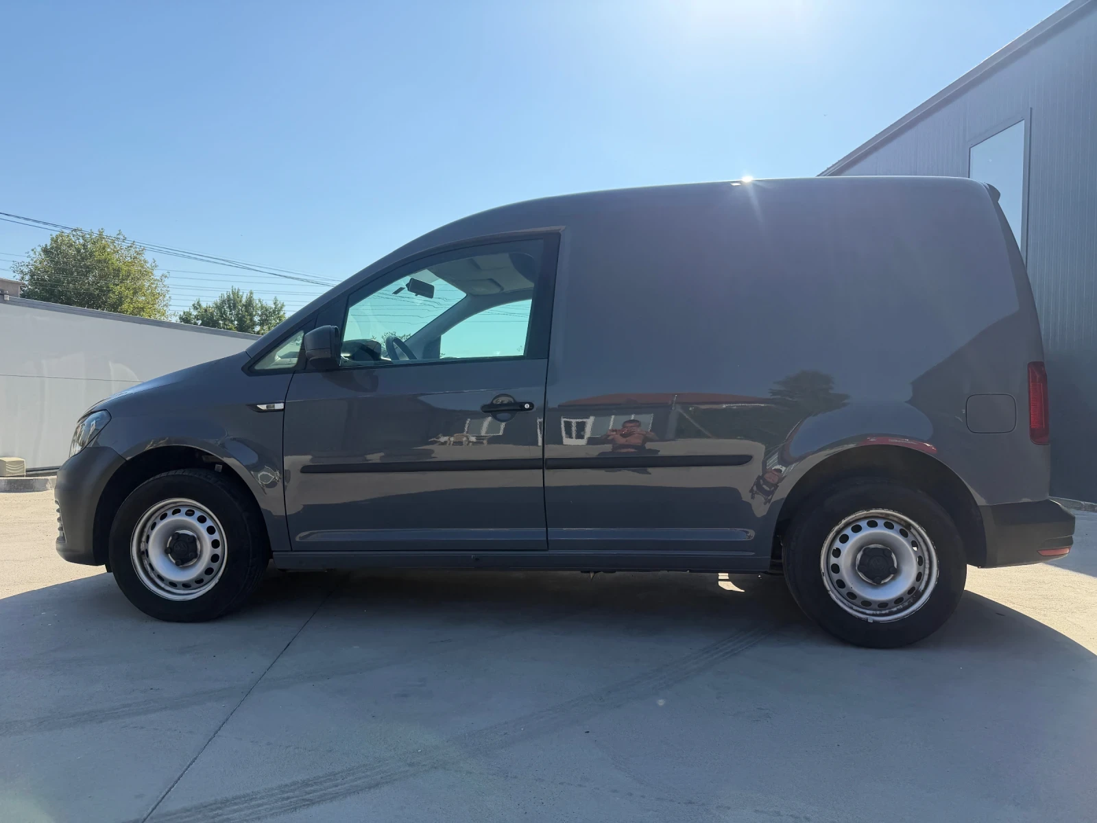 VW Caddy 2.0TDI ЗИМНИ ЛЕТНИ ТОП, снимка 3 - Бусове и автобуси - 55638016