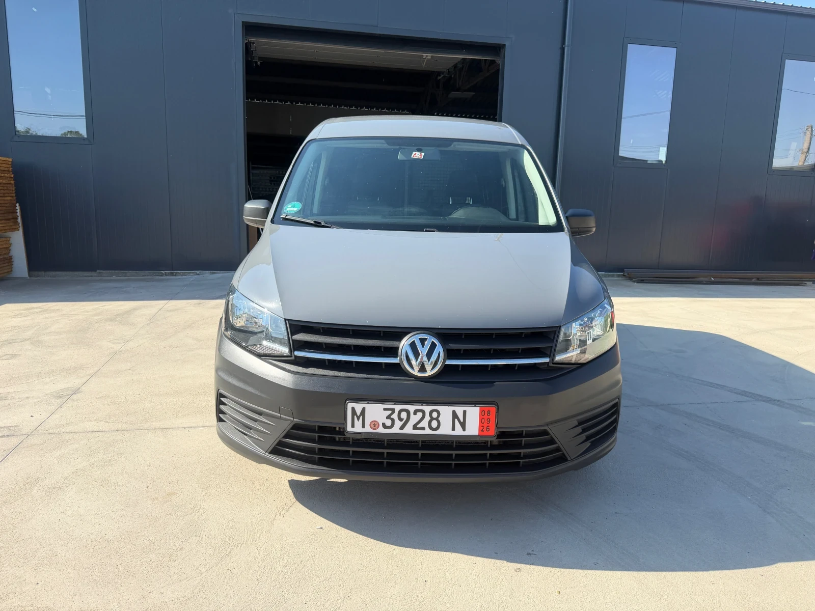 VW Caddy 2.0TDI ЗИМНИ ЛЕТНИ ТОП