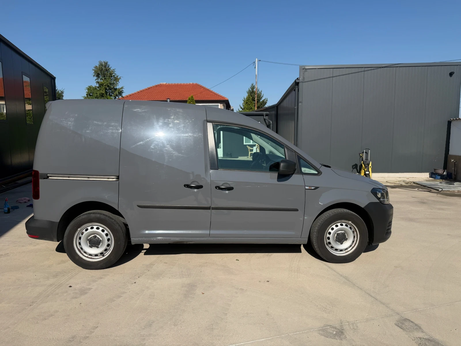 VW Caddy 2.0TDI ЗИМНИ ЛЕТНИ ТОП, снимка 4 - Бусове и автобуси - 55638016